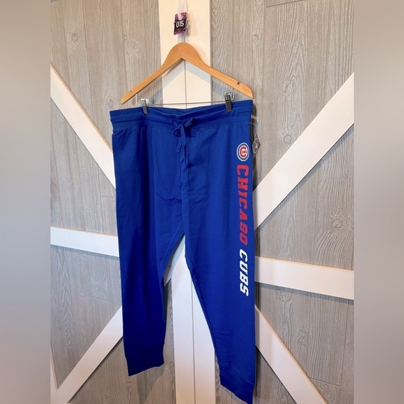 001. NWT Chicago Cubs MLB Ladies Pants XL - Picture 1 of 5
